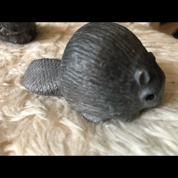 Animal “Ice Sculptures” - Picture 2 of 8